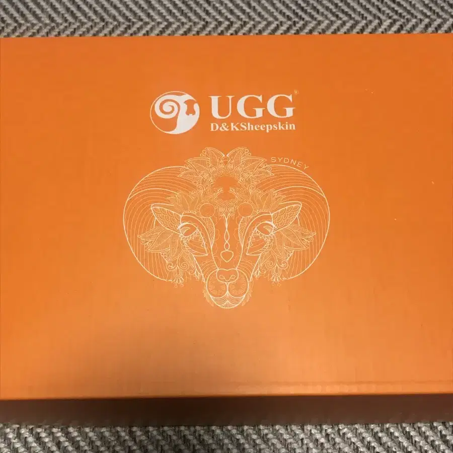 Ugg 슬리퍼 체스트넛 240 새상품