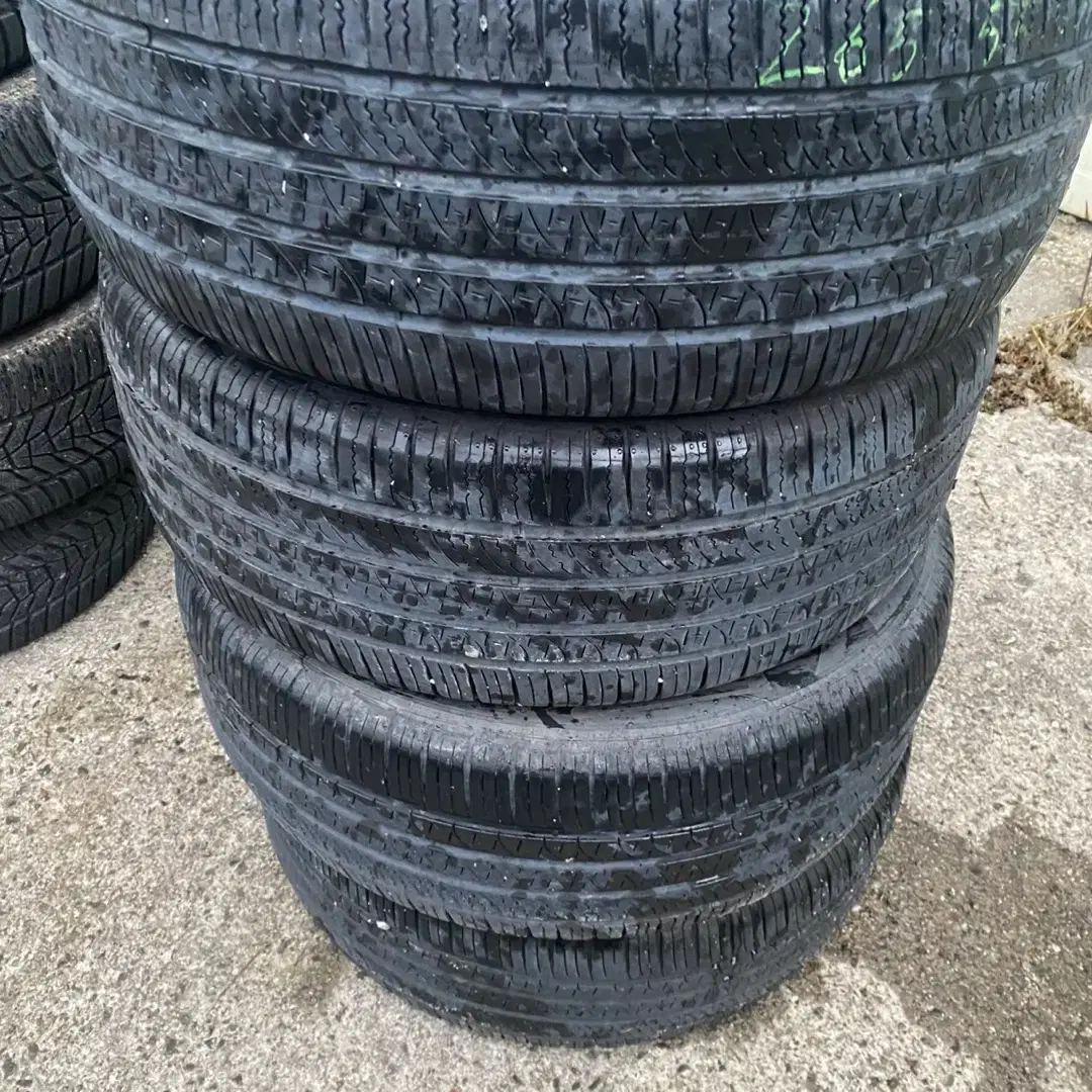 2456018 245/60R18 중고타이어 4본