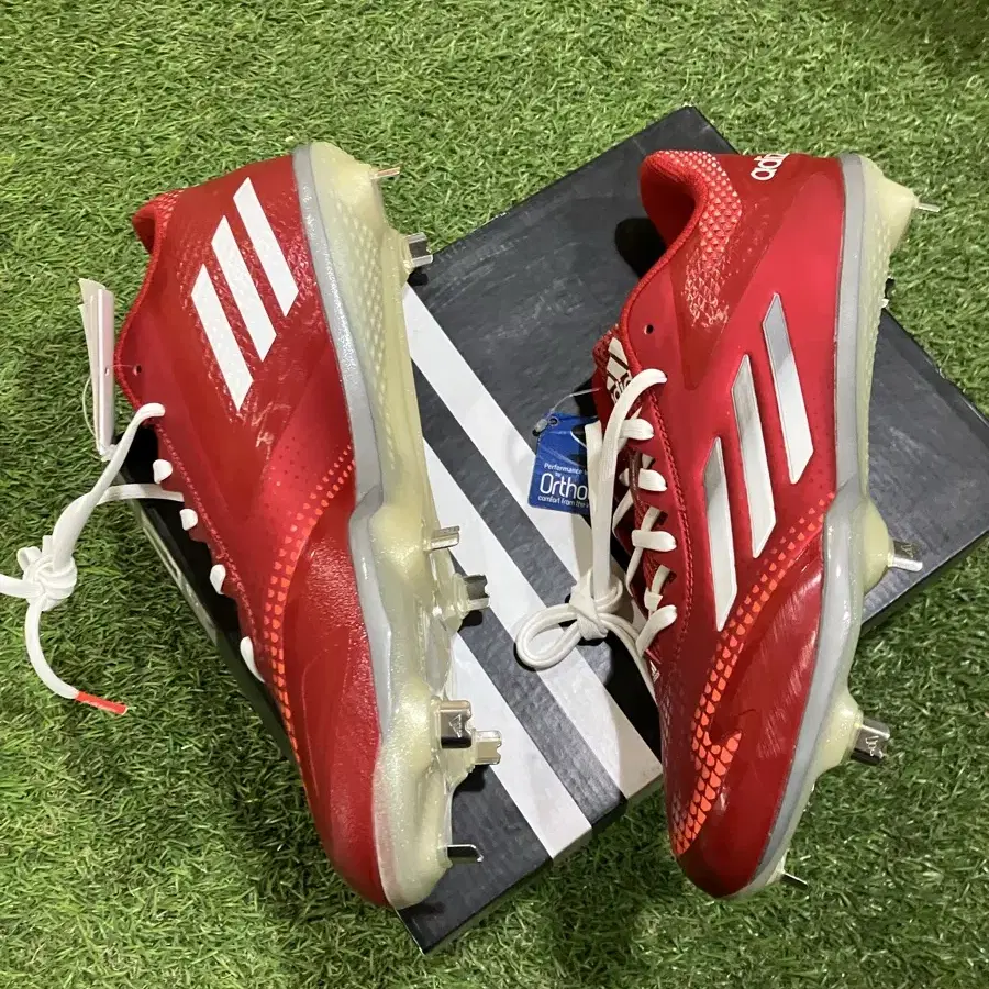 Adizero afterburner 2 야구화 260