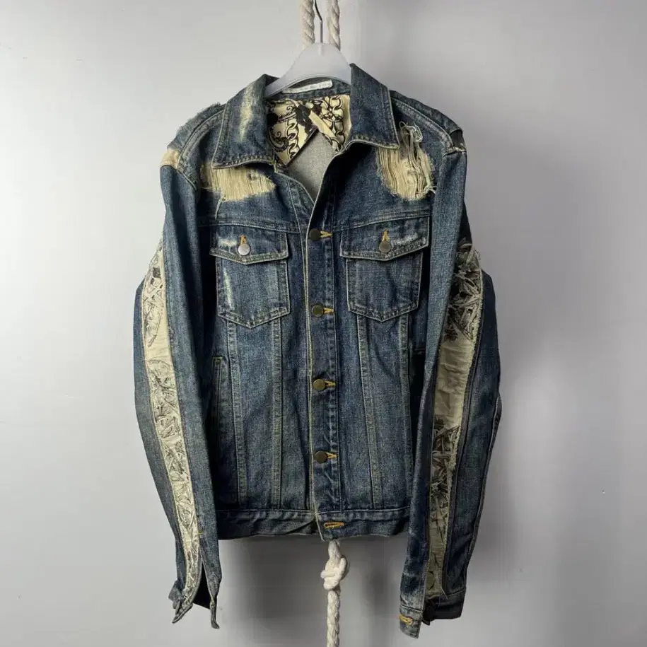 Diet Butcher Slim Skin denim jacket