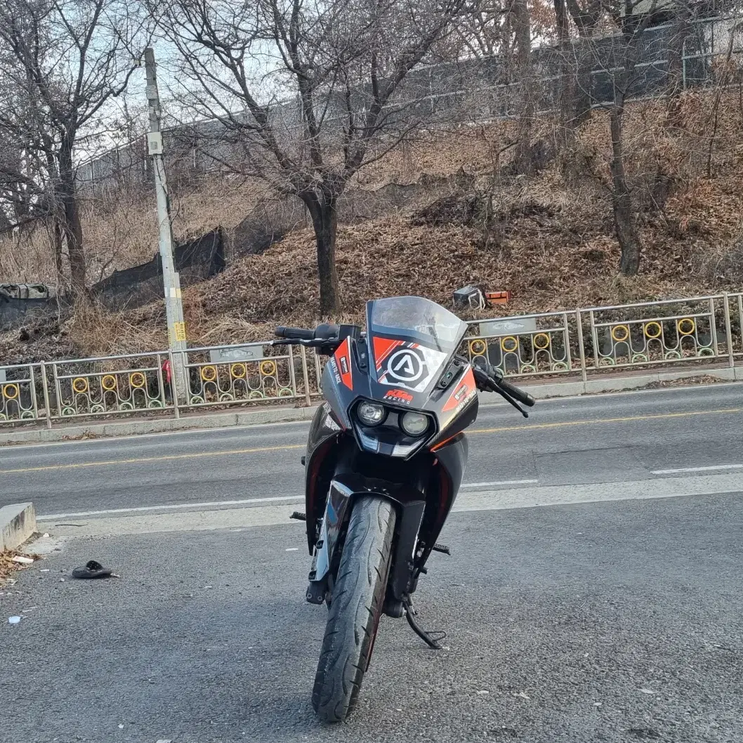 ktm rc390 18년식 / 1만대키로수/애로우머플러튜닝/신차급/급매