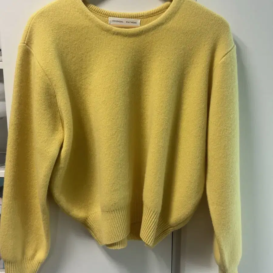 문달 moondal 니트 Basic Round knit in lemon