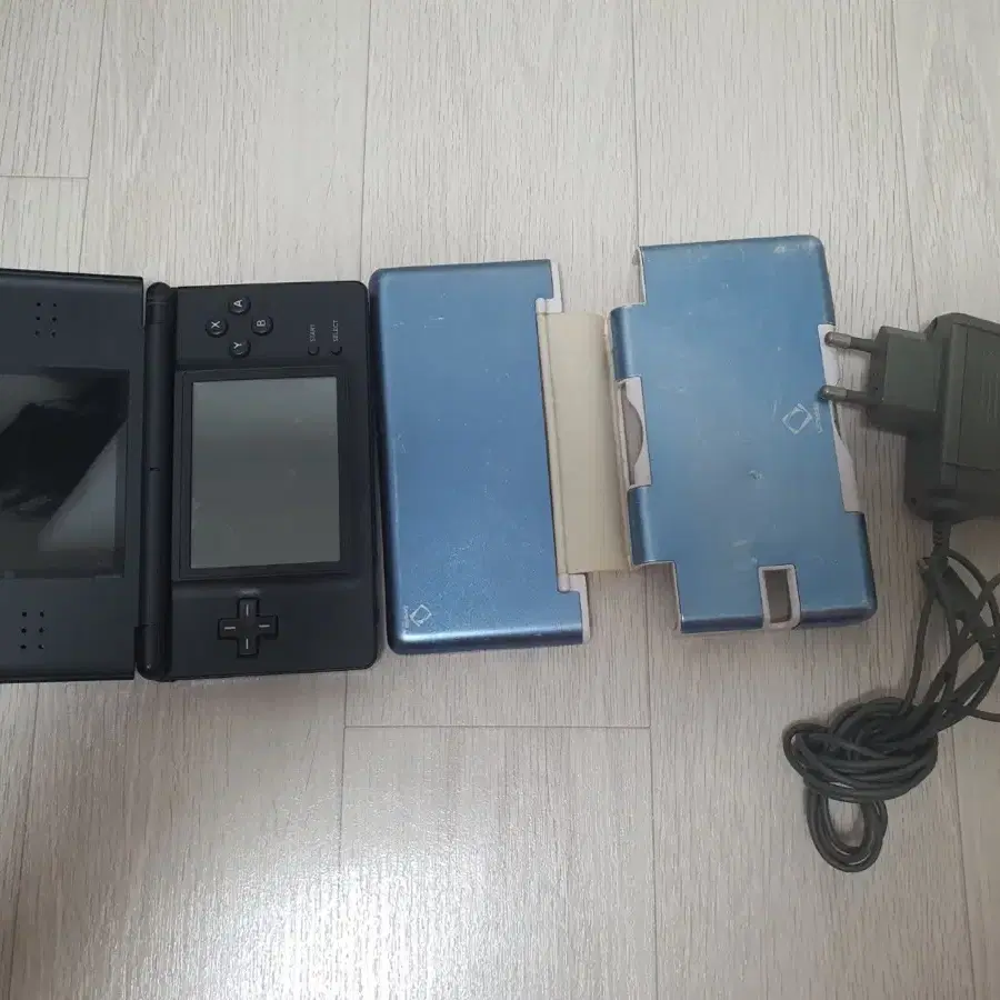 닌텐도 ds lite 게임기 팔아요