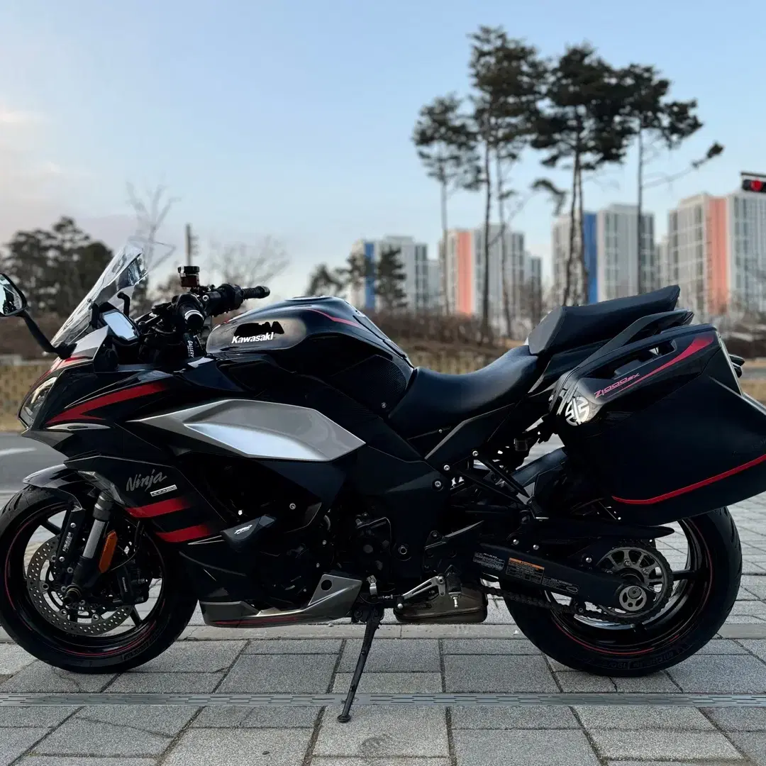 가와사키 닌자1000sx z1000sx 2020년식 아크라포빅 구변o