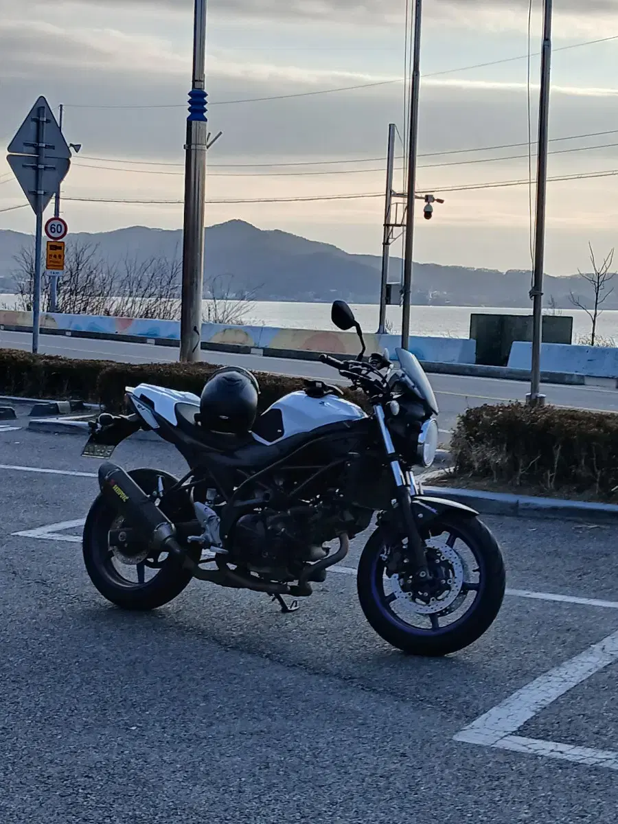 sv650/17년식 3만 판매