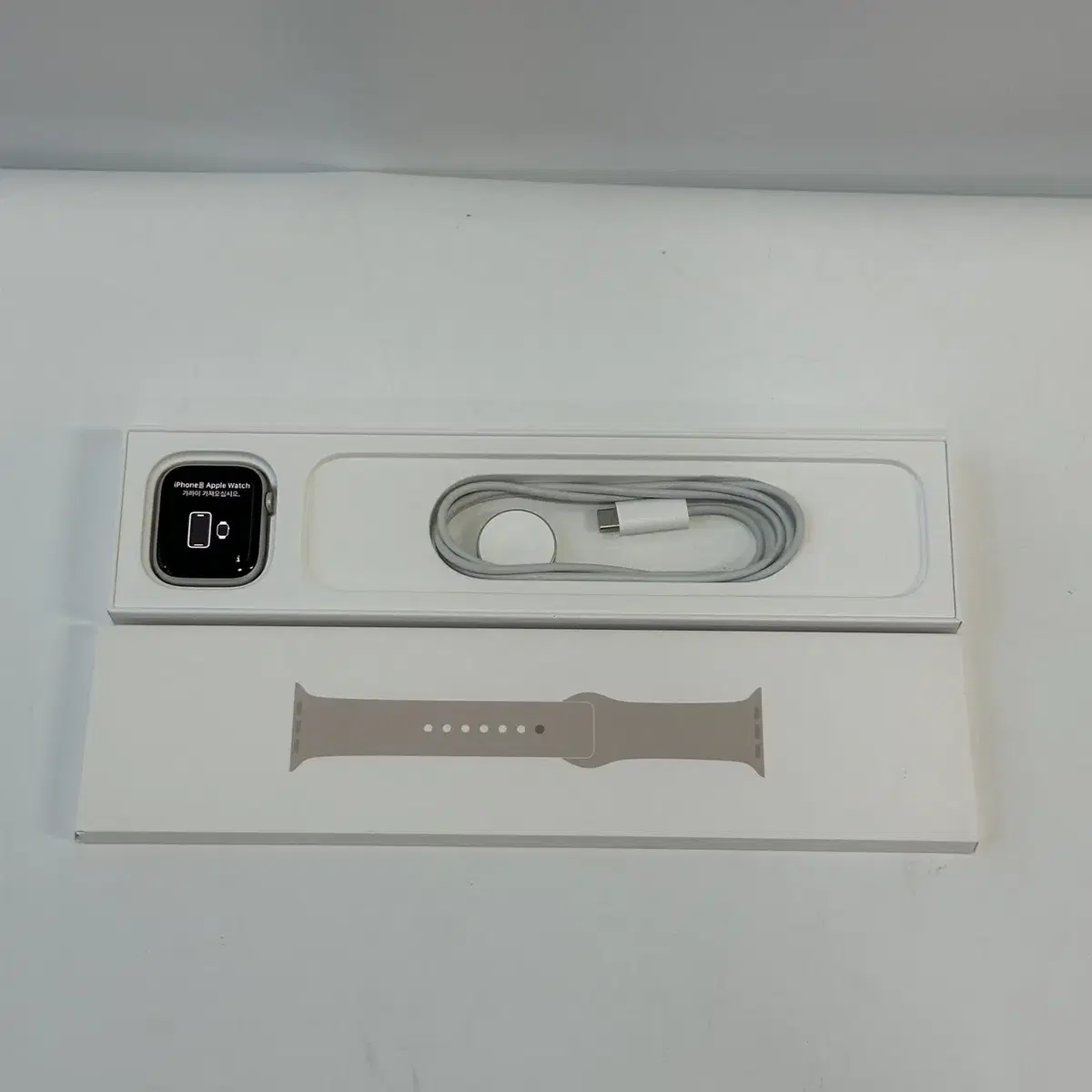 Apple Watch Series 7 45MM Starlight Aluminum GPS Smartwatch