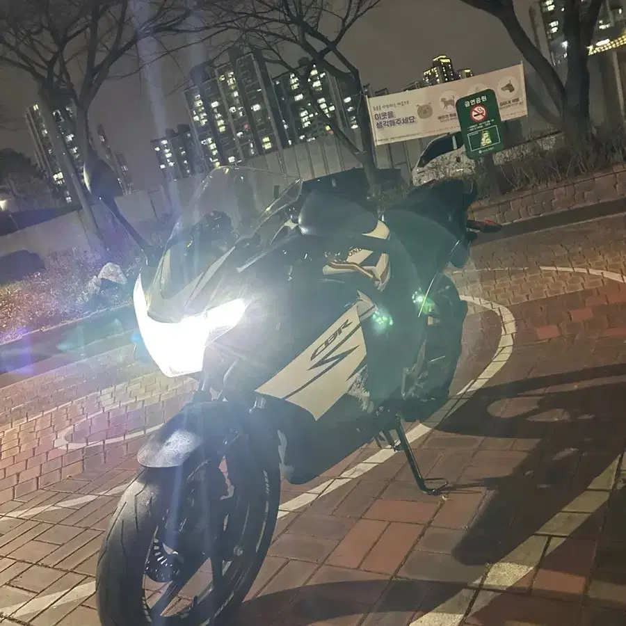 cbr125(16연식 깔끔한차량 판매합니다!)