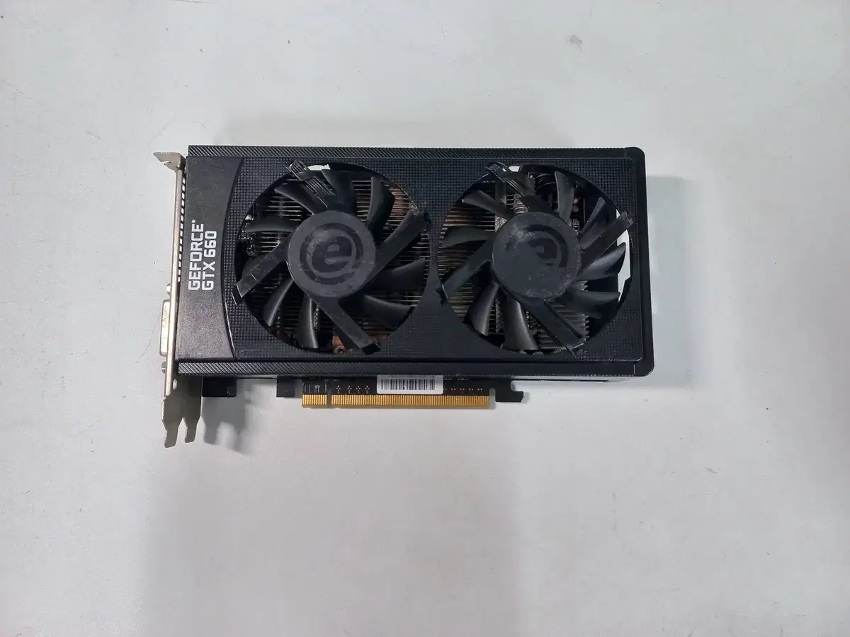 Emtek GeForce GTX660 MAXX D5 2GB