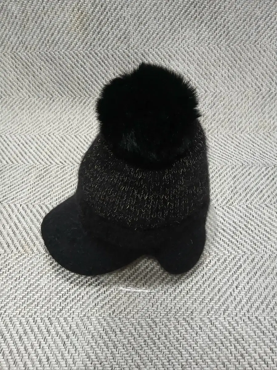 ANGORA CASH CAP 블랙 새제품