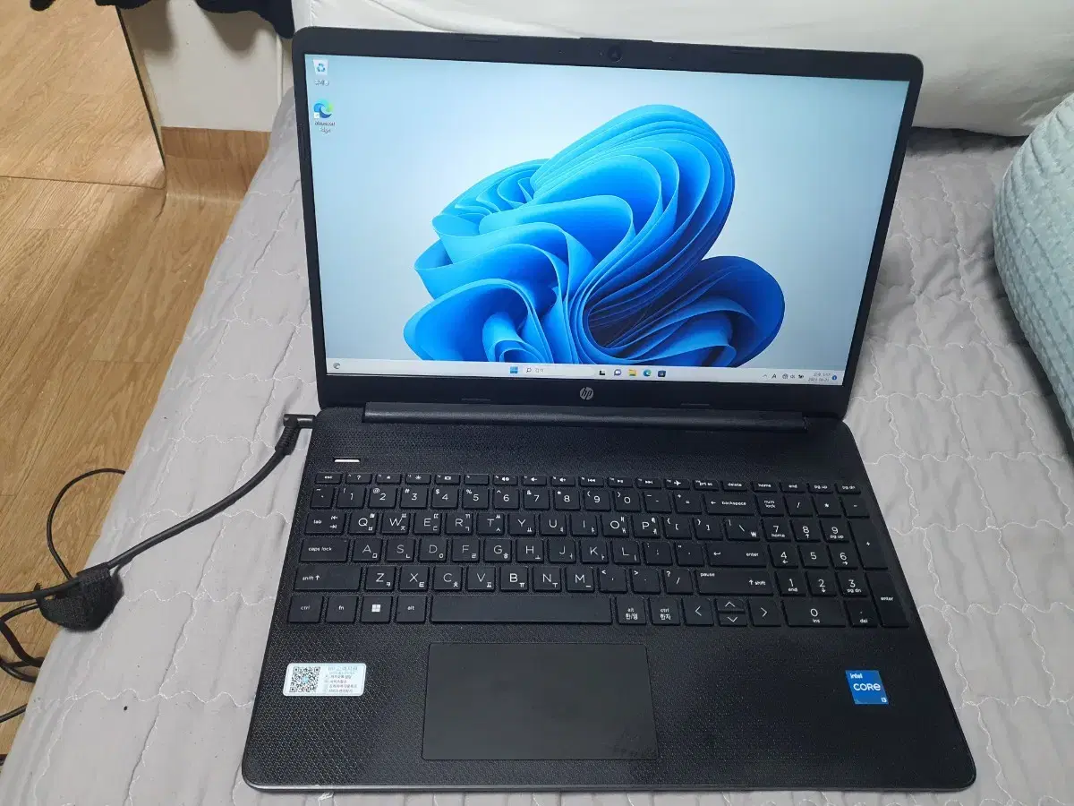 HP 노트북 15s-fq5090TU I3-12세대,8GB,256 SSD