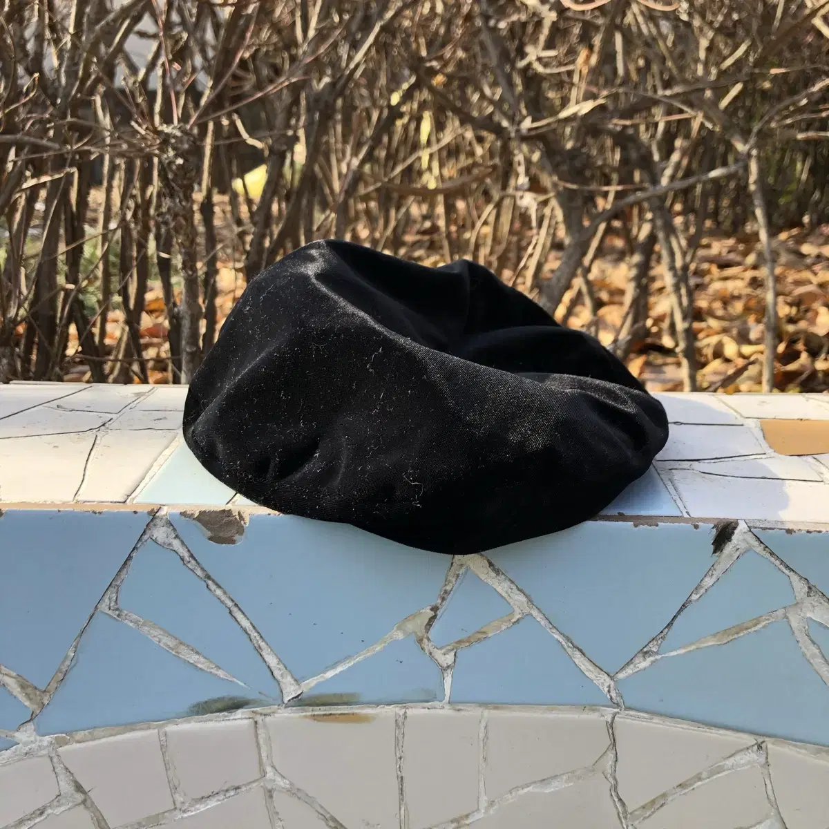 Vintage Anne klein black beret