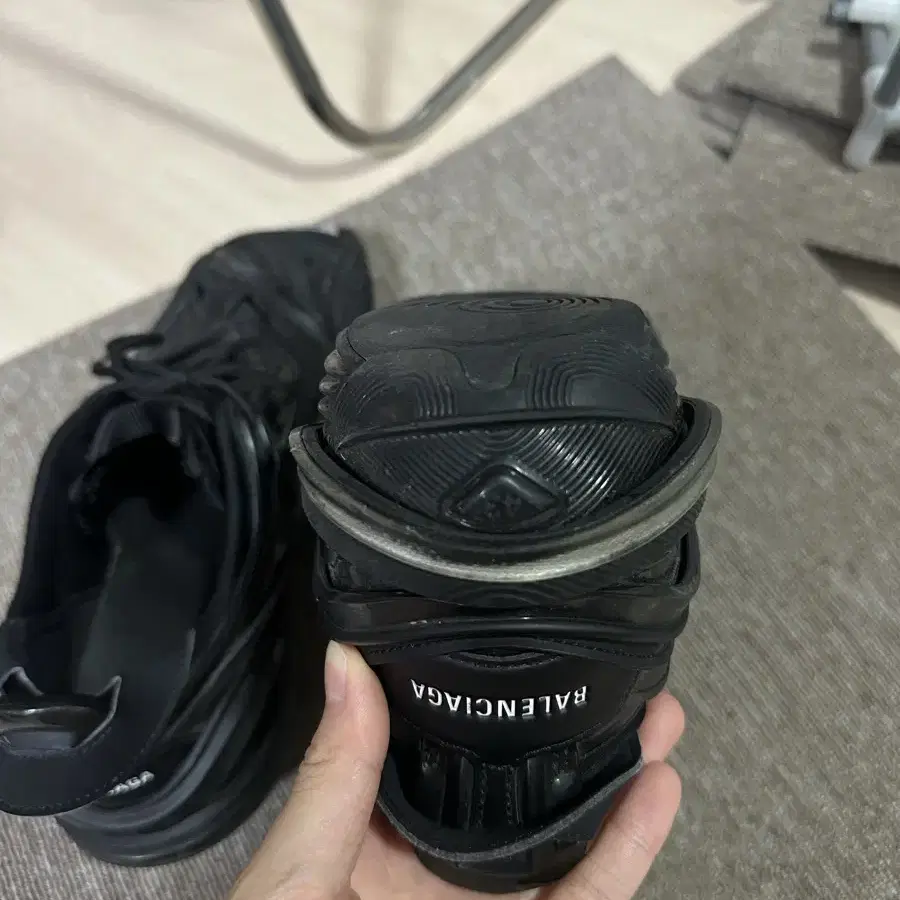 balenciaga tyrex 43