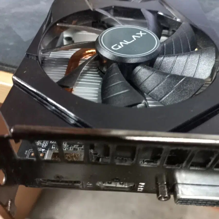 갤럭시 게이밍 그래픽카드 지포스 GTX 1660TI