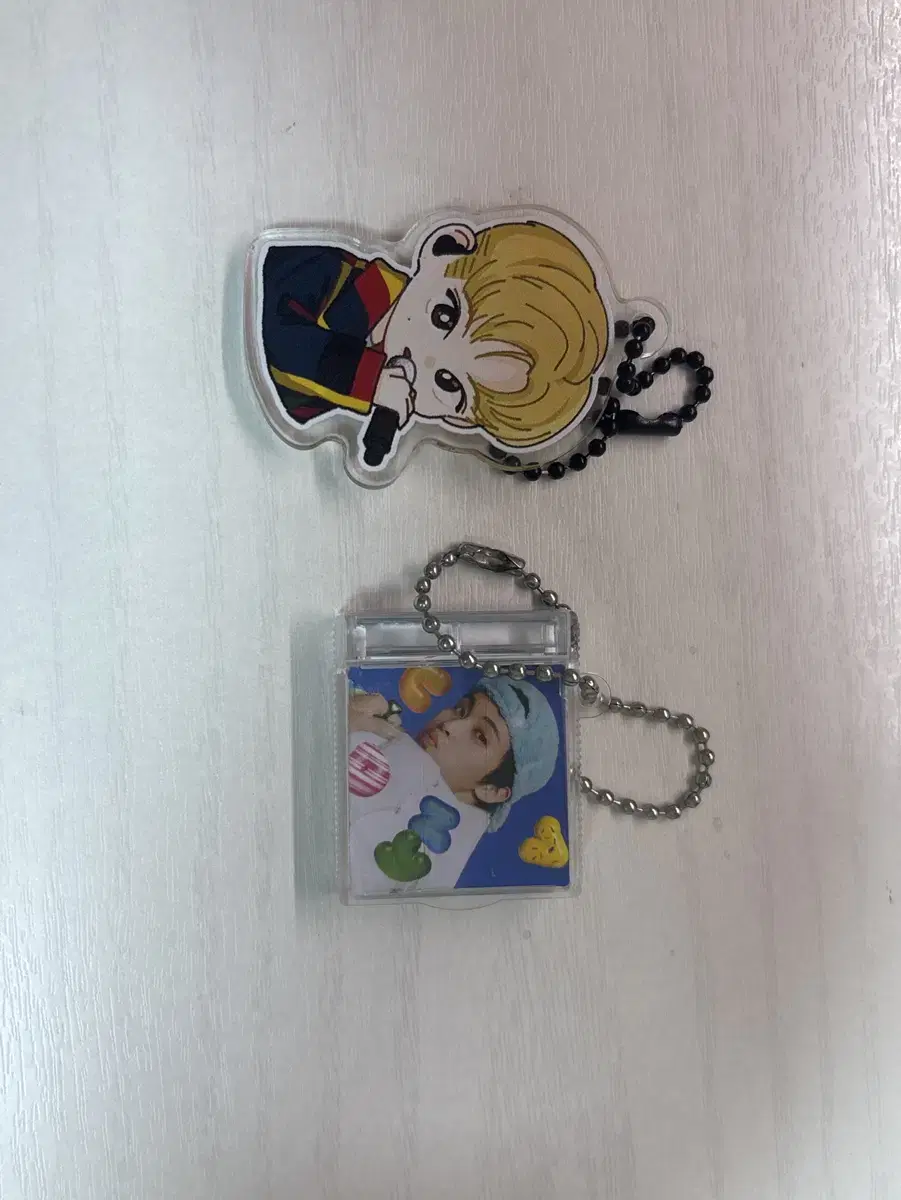 NCT mark Mini Keyring