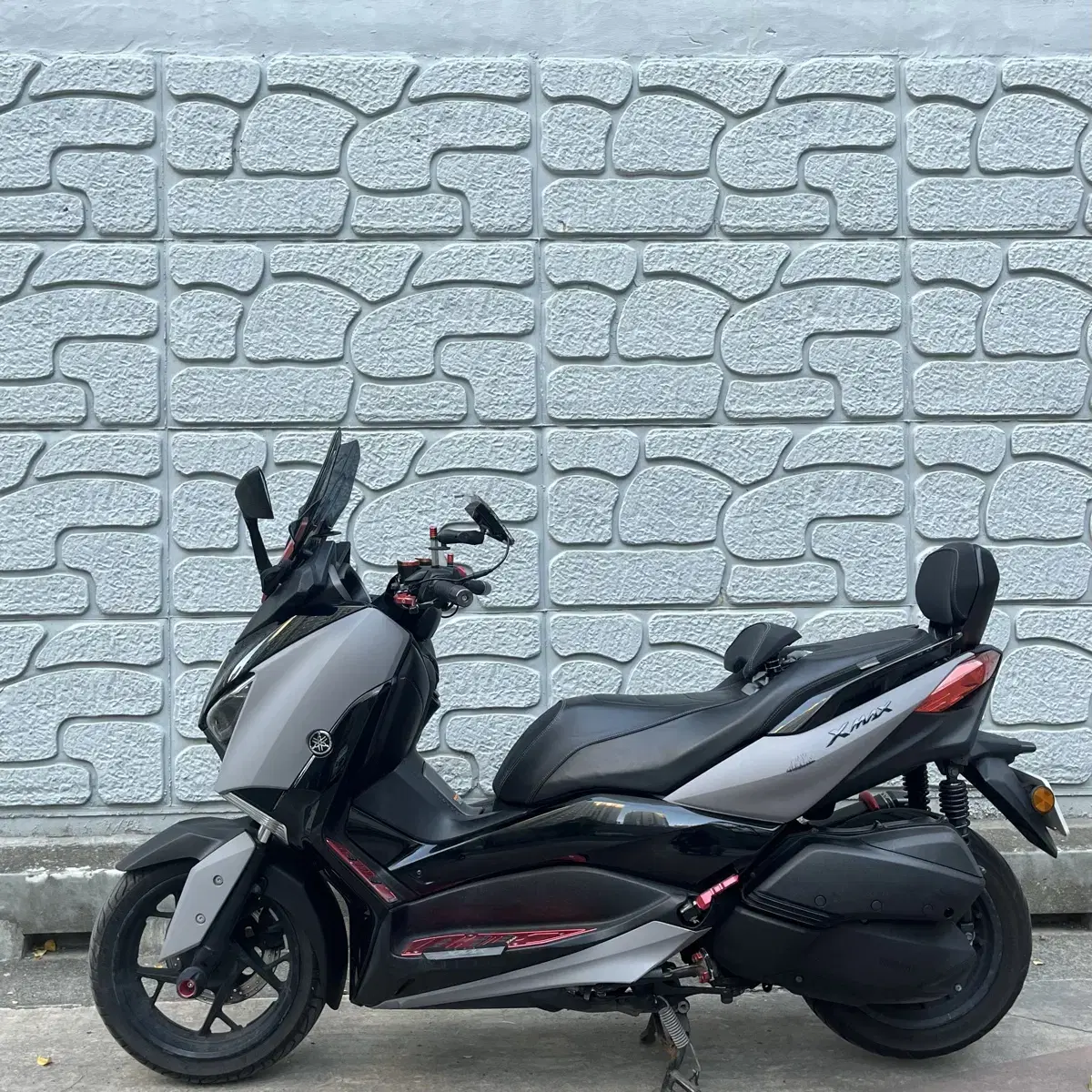 2017년식 야마하 xmax 300 cc 오토바이 스쿠터