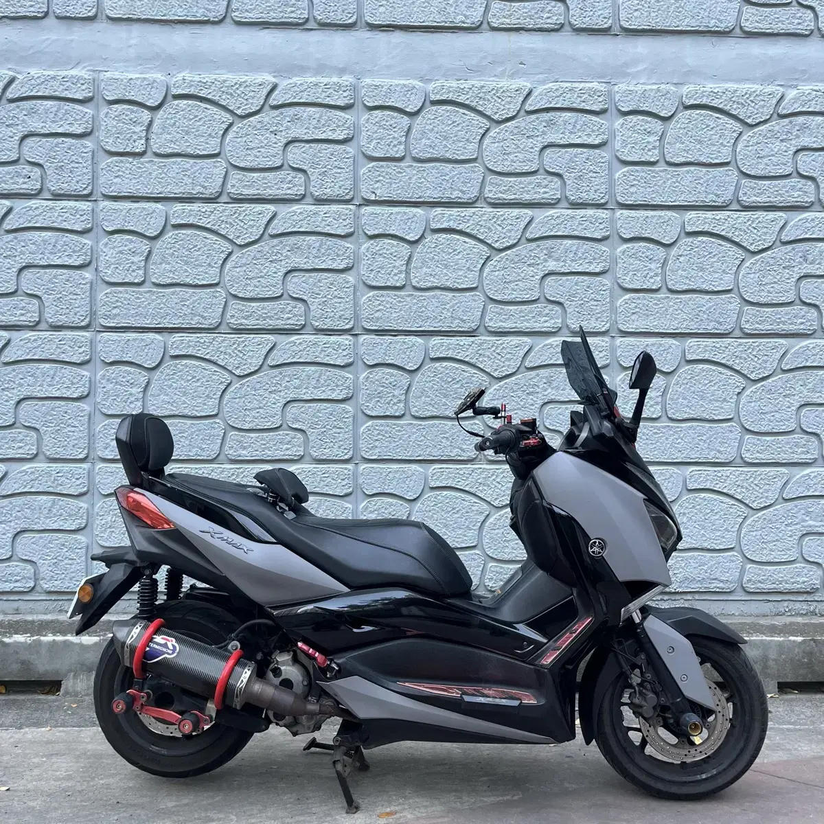 2017년식 야마하 xmax 300 cc 오토바이 스쿠터