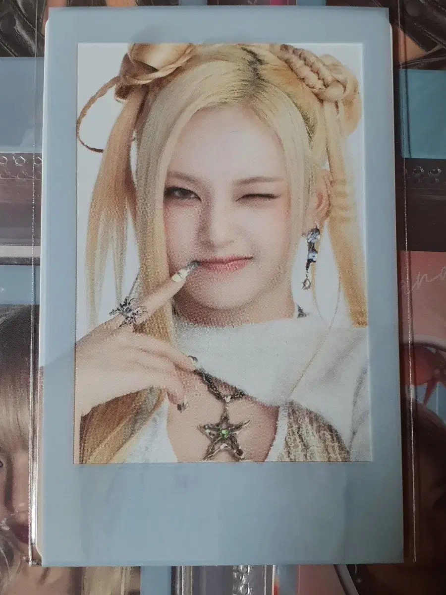 BABYMONS7ER Mini Album Chiquita Photocard