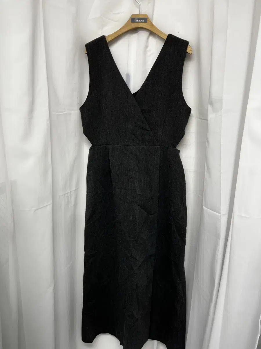 charcoal sleeveless onepiece