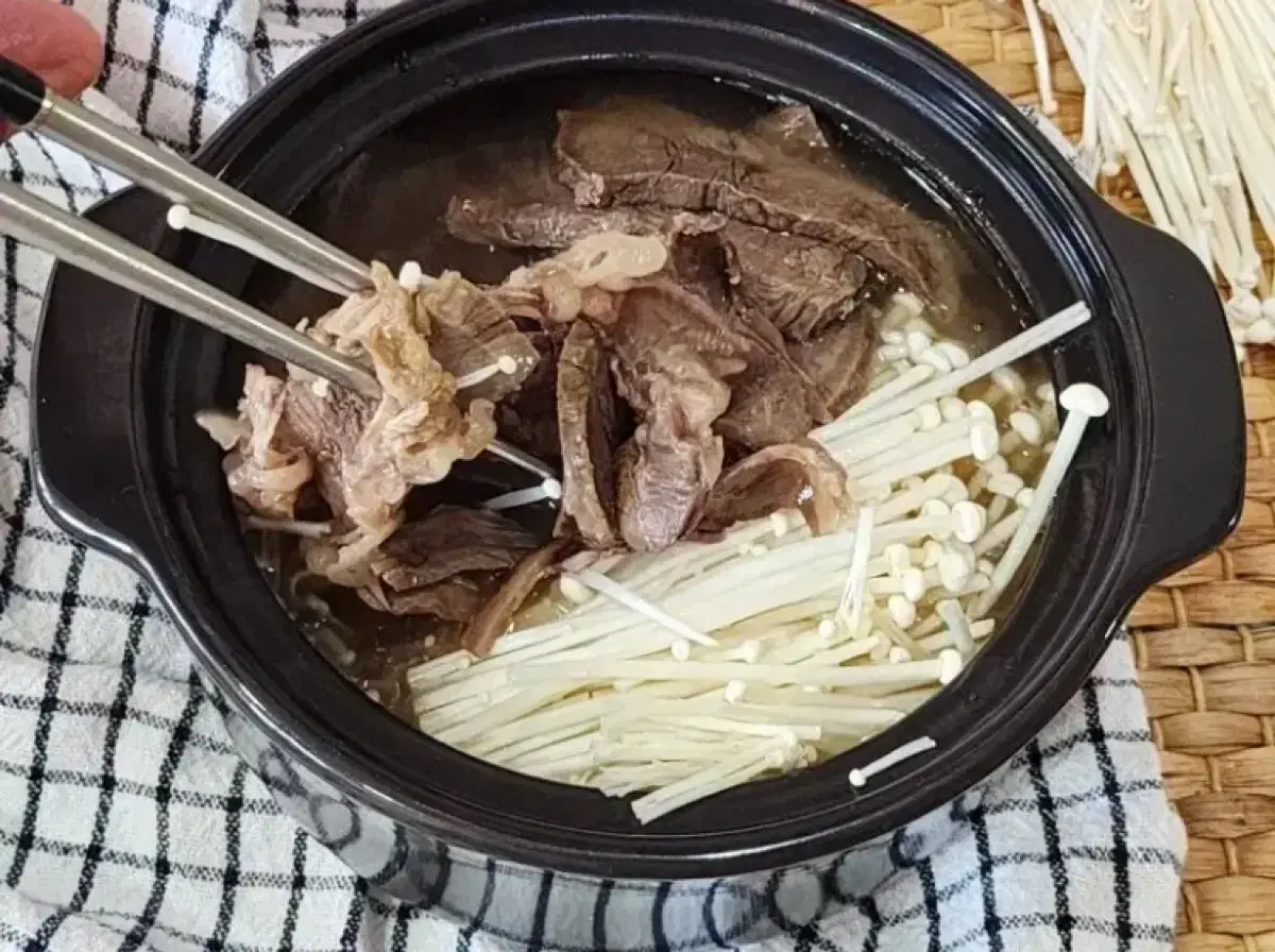 한우 순살 갈비탕 800g