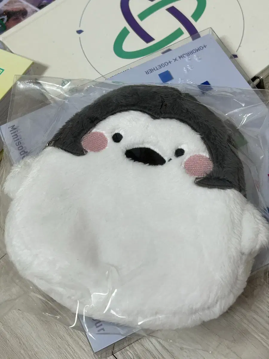 TXT Goods hueningkai Imamamo Coin Purse