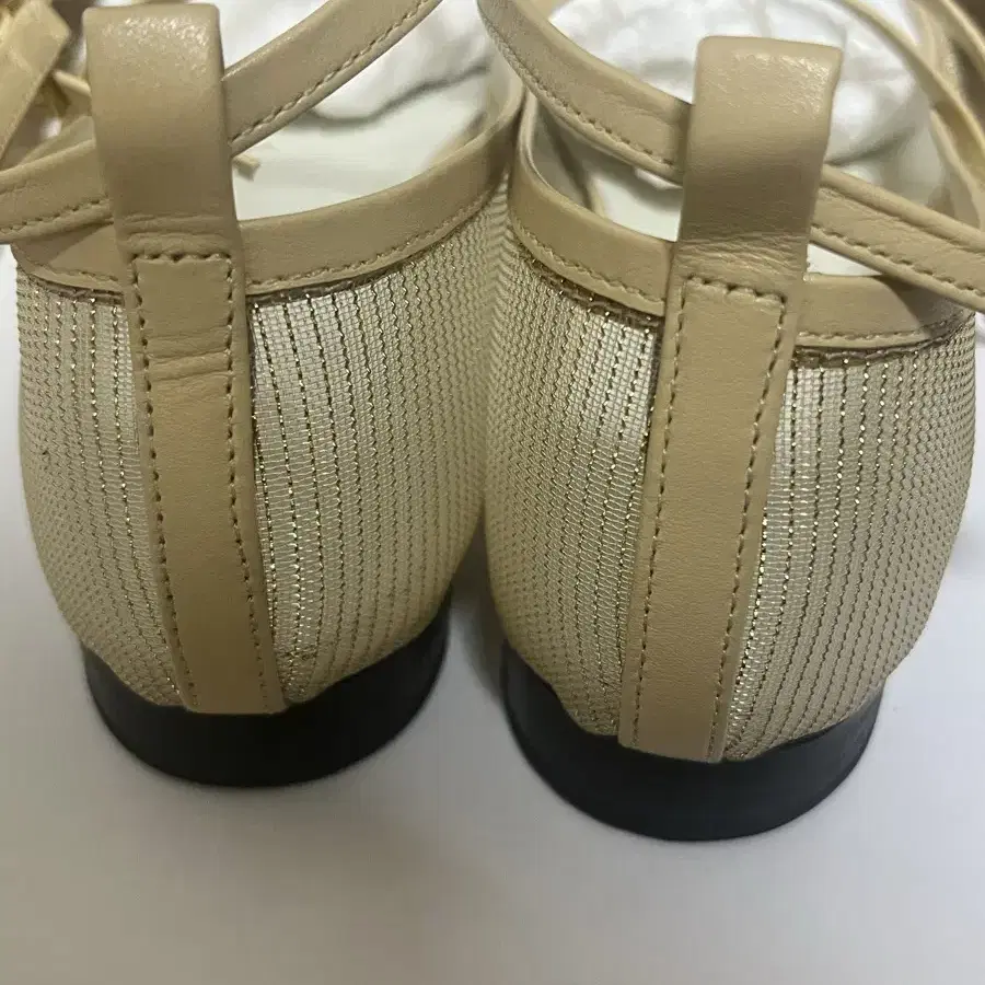 살롱드쥬 플랫 dot X strap flat MGO