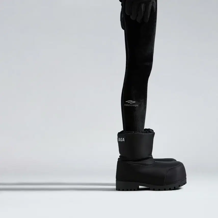 발렌시아가 [구매] 알래스카 부츠 블랙 / ALASKA Boot 사진 7