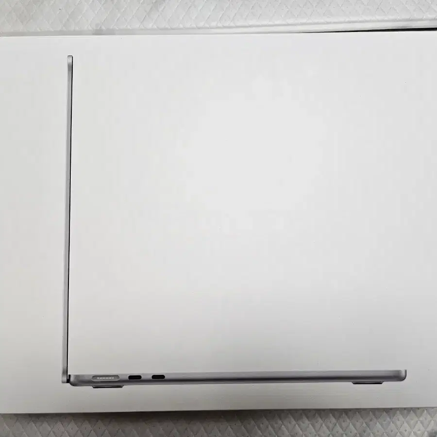 최저가대비15만원인하)미개봉 Apple M3 Macbook AIR 13판