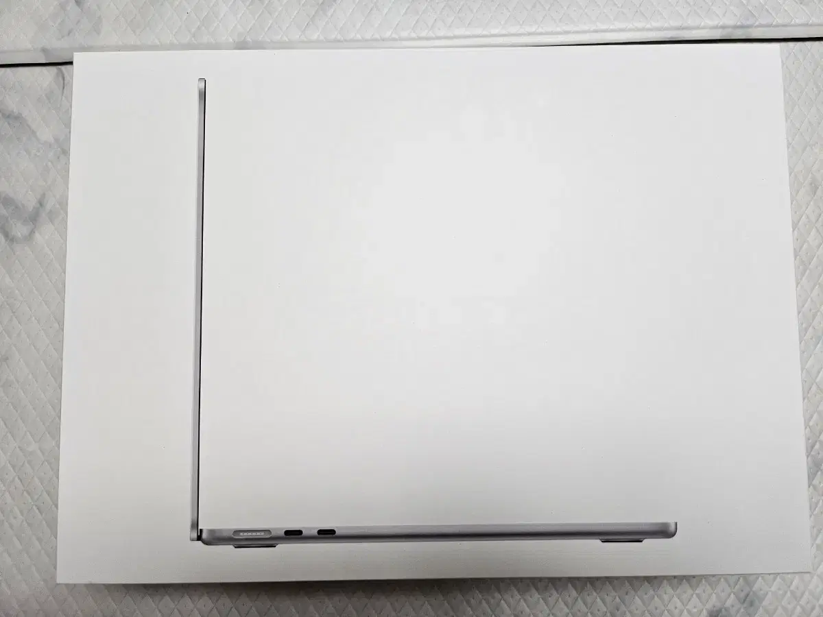 최저가대비15만원인하)미개봉 Apple M3 Macbook AIR 13판