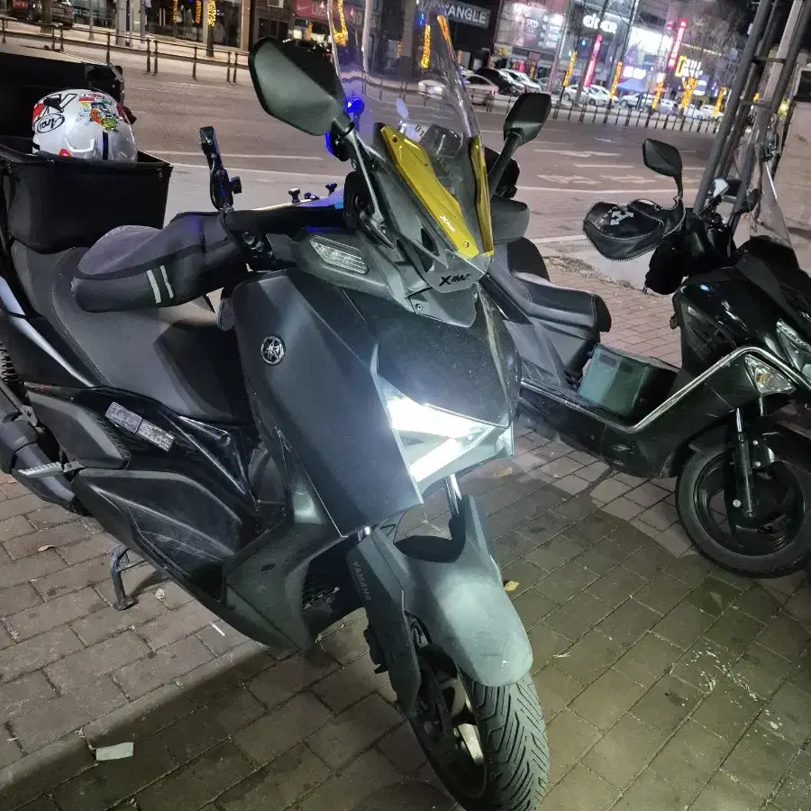 xmax300 판매