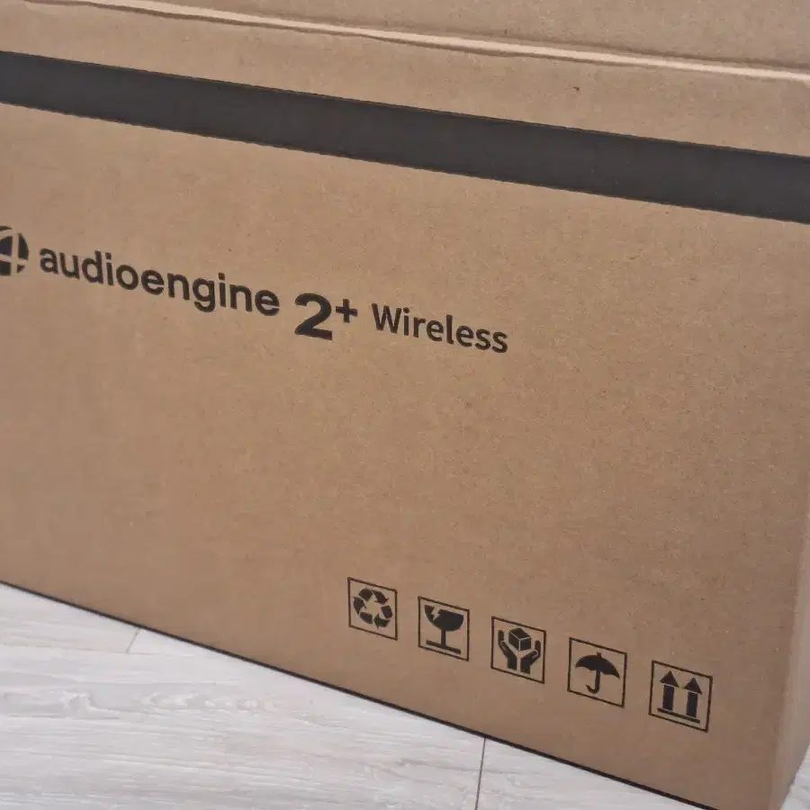 오디오엔진 A2+ wireless 원박스 있음