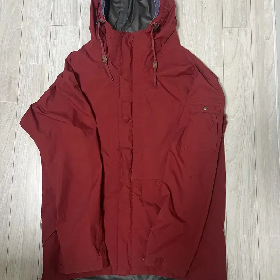 비즈빔 VISVIM 15SS NOMAD 노마드 고어텍스 2.5L 레드 3