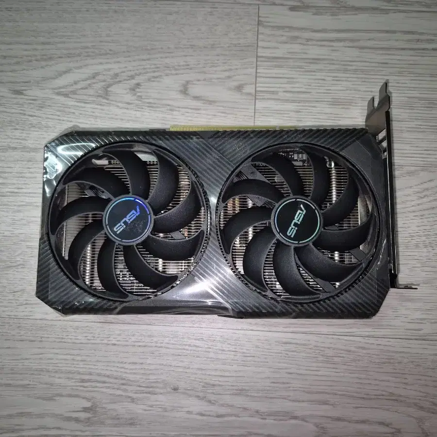 라이젠5600 rtx3060ti PC본체 팝니다