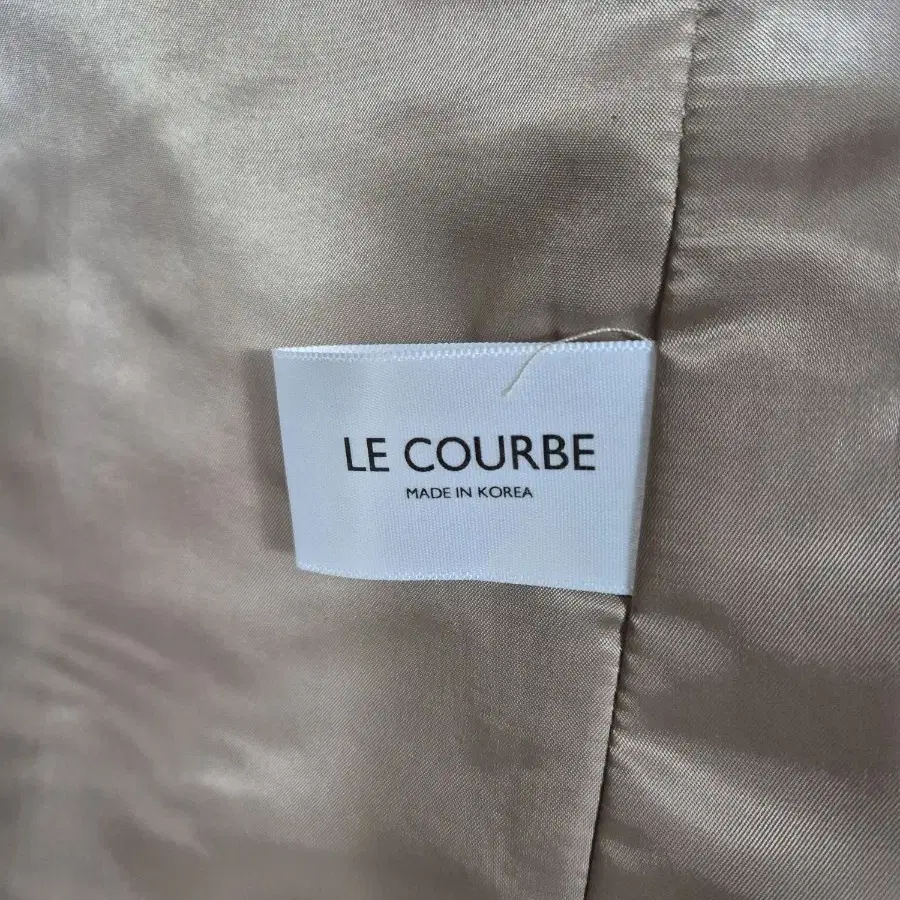 LE COURBE 롱코트 66