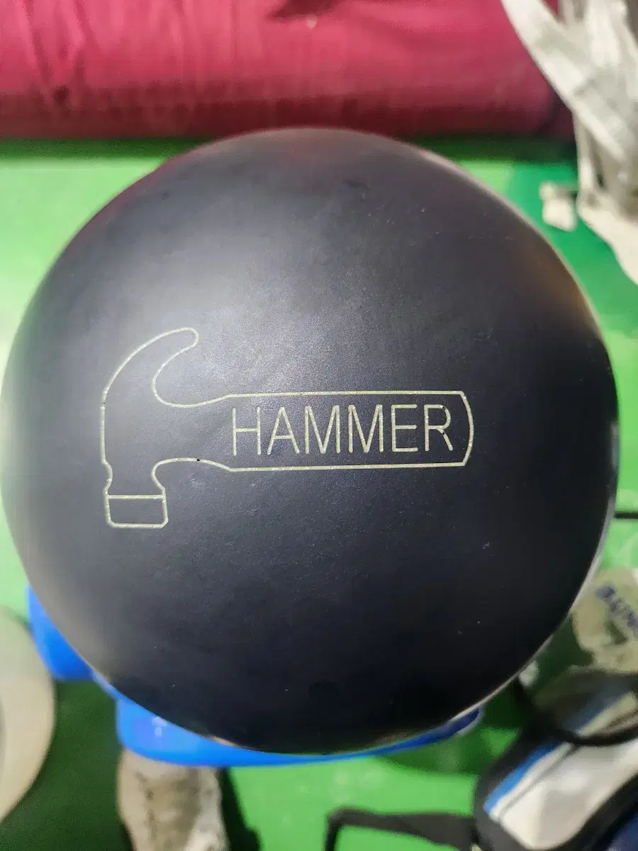 Hammer Black 78d