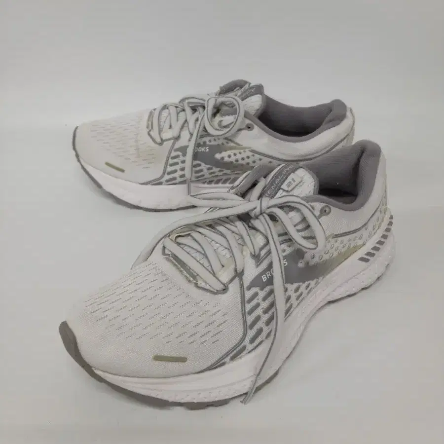 BROOKS ANDRENALINE21  1203291B153 /225mm