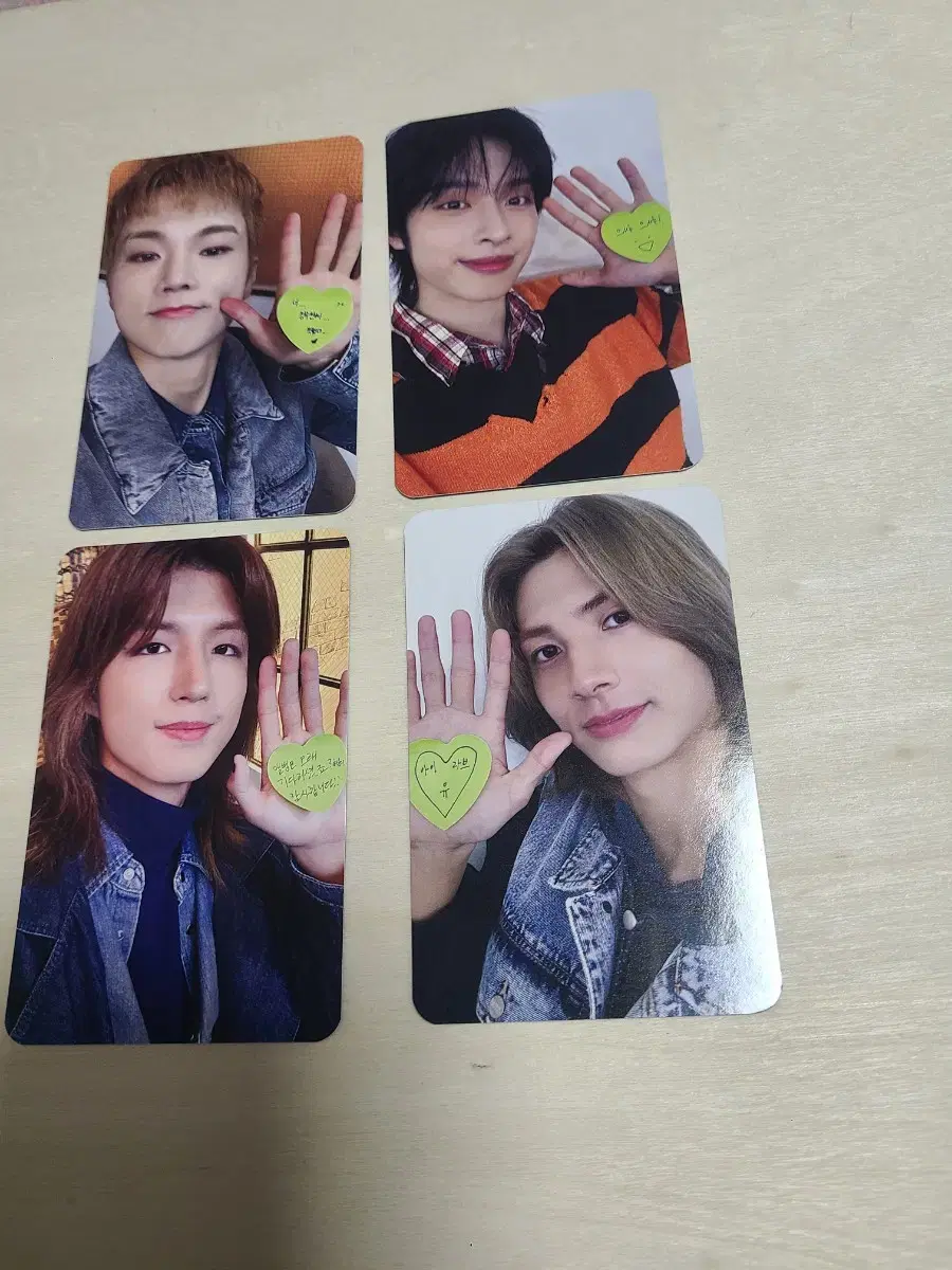 XDINARYHEROES XDIZ MU video call event photocard sells