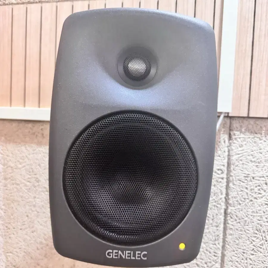 Genelec 8330a