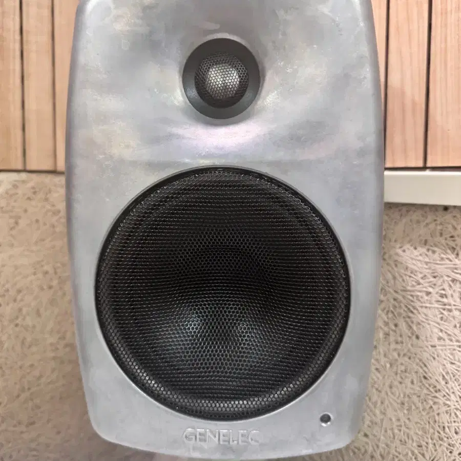 Genelec 8330a