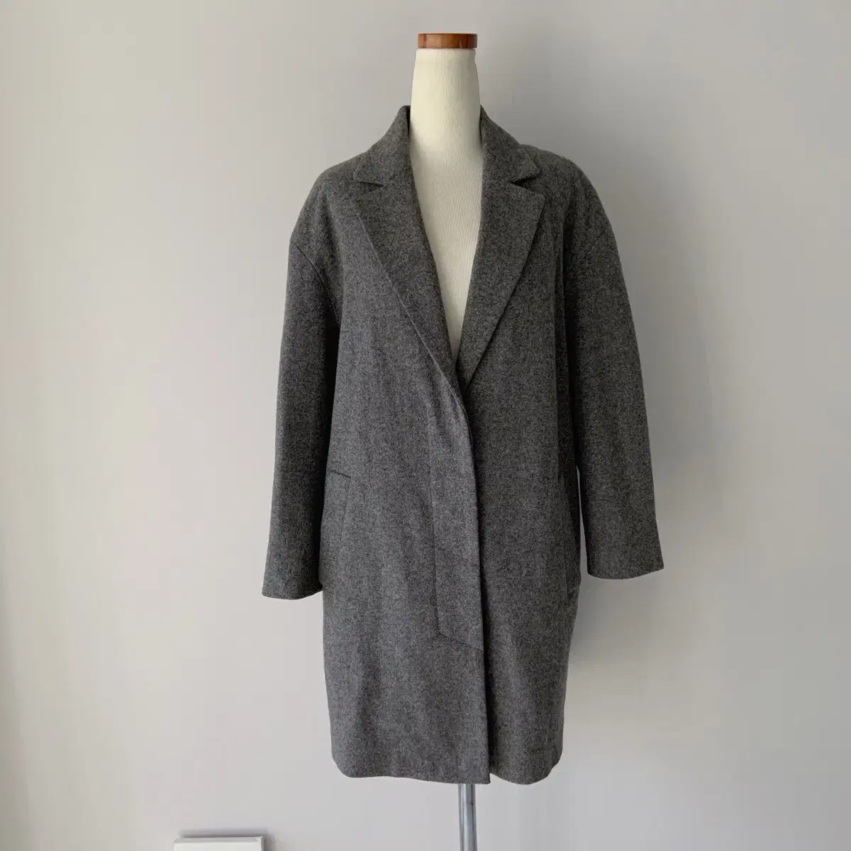 55 majeure 80% wool coat