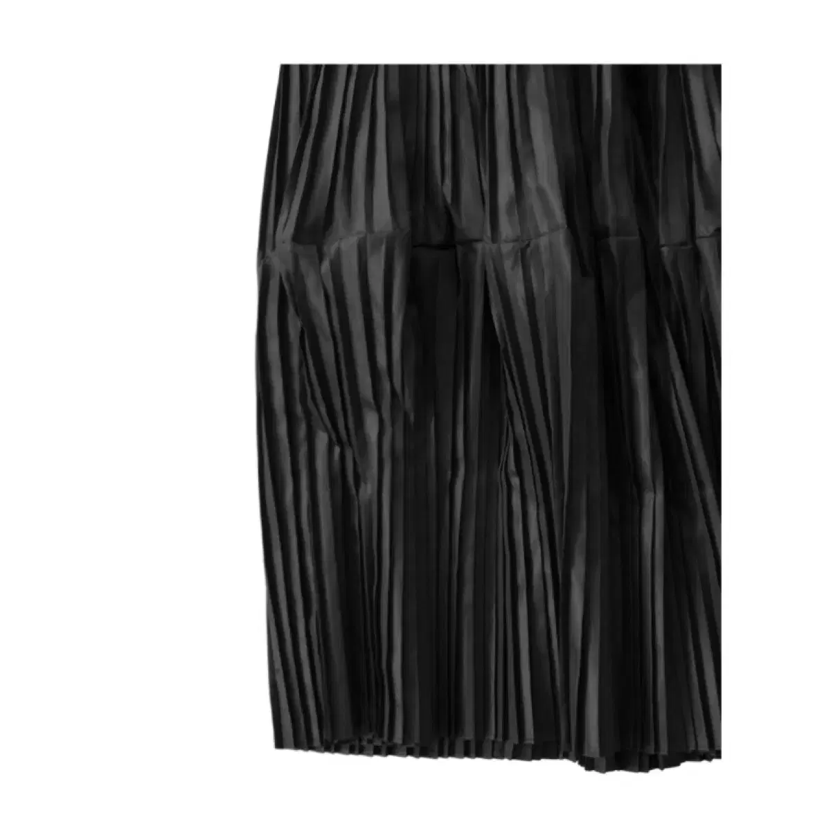 eonts 에옹쓰 morphism skirt 1size 몰피즘 스커트