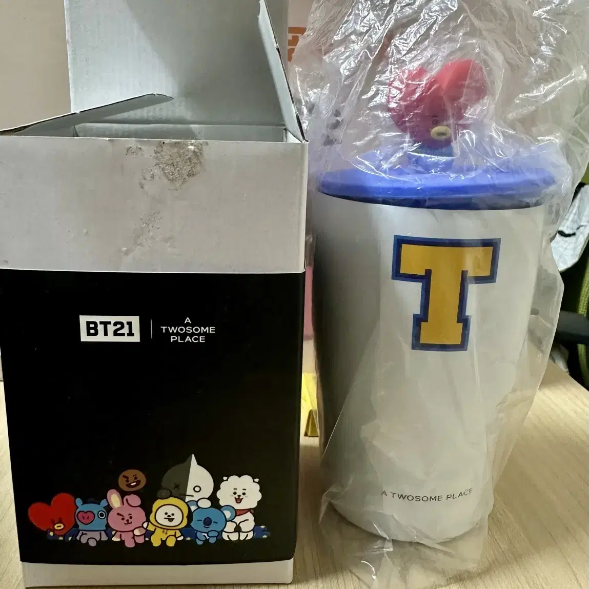 (새상품) Bt21 tata 타타 투썸플레이스 한정판 텀블러