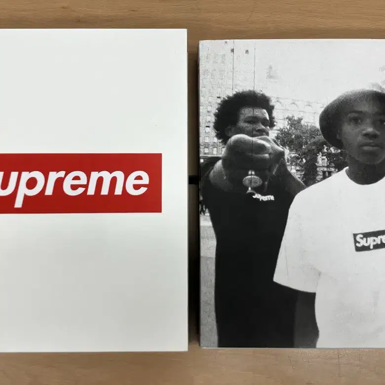 슈프림 아카이브북 (SUPREME x PHAIDON)