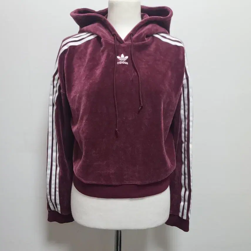 [ADIDAS] 여성 오리지날 벨벳 삼선 크롭 후드티 UK12