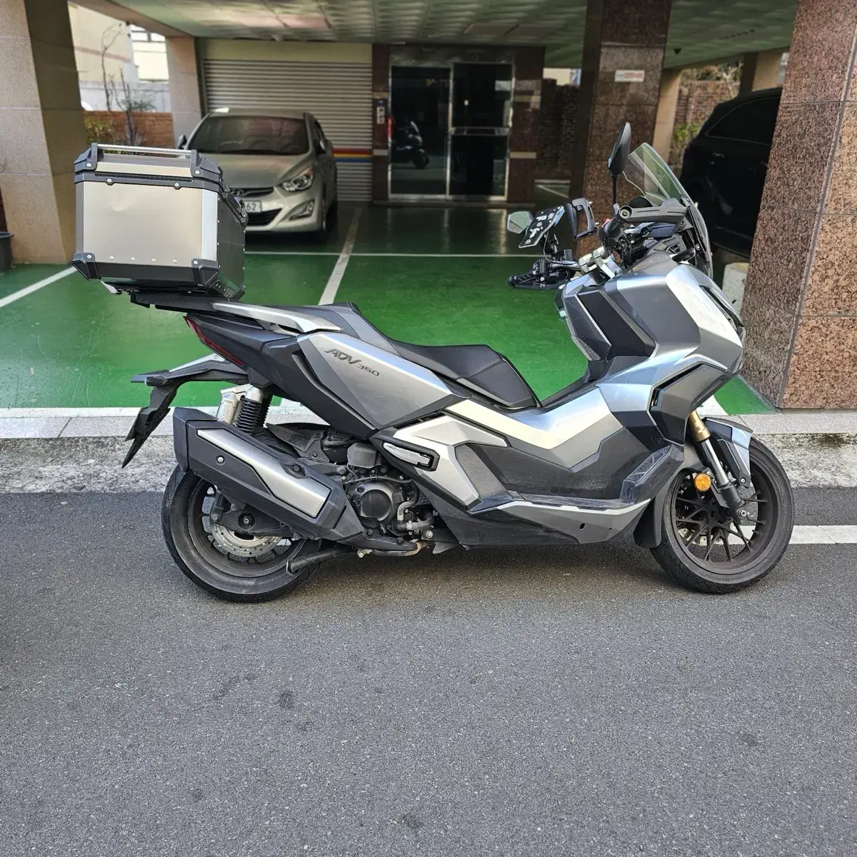 23년식 혼다 adv350