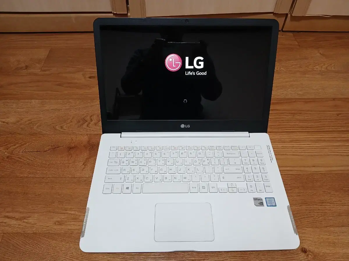 lg 노트북 15u560,i7-6세대, 15.6 lcd,지포스 vga