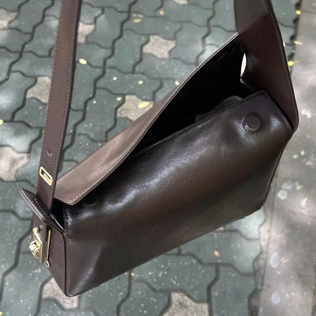 아카이브앱크 클립폴드백 Clip fold bag 블랙