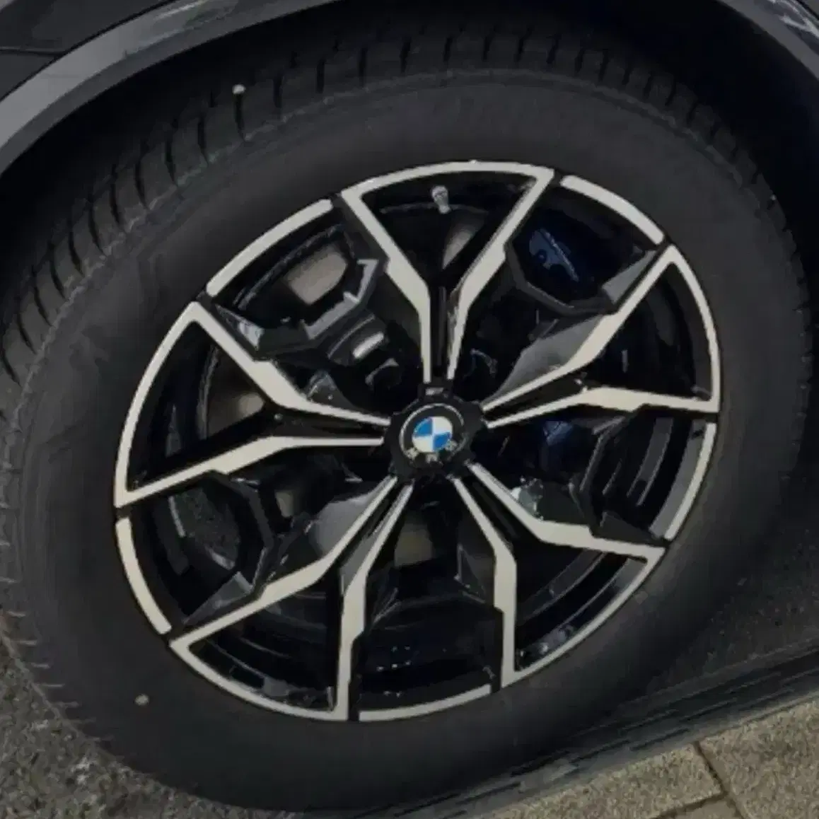 BMW X3 출고타이어 4짝