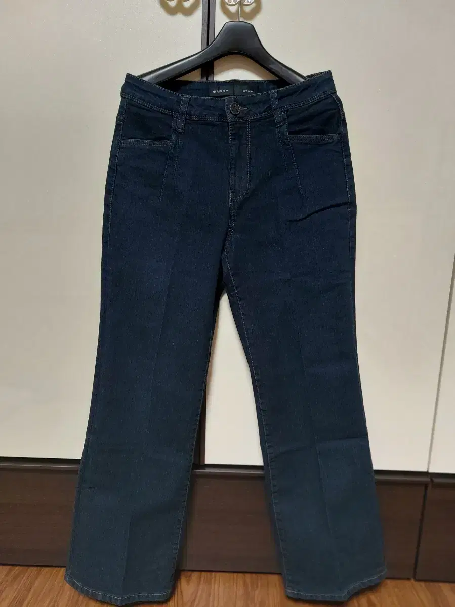 GABBA Bootcut Jeans Waist73cm Brand New