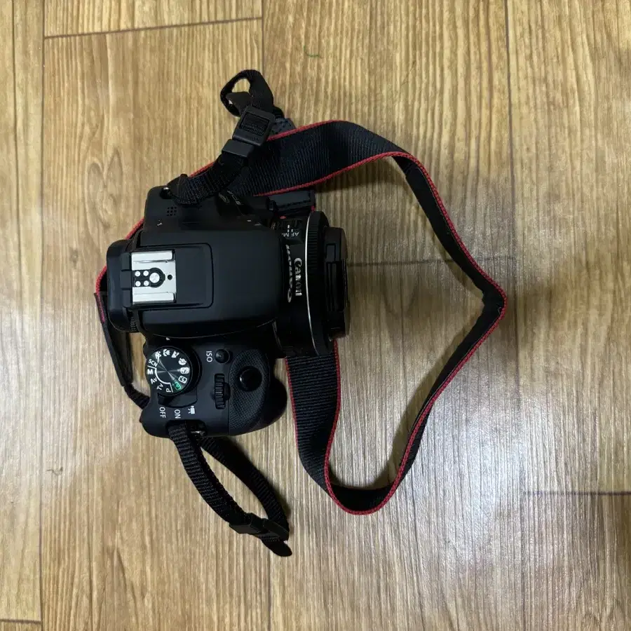 캐논 DSLR 카메라