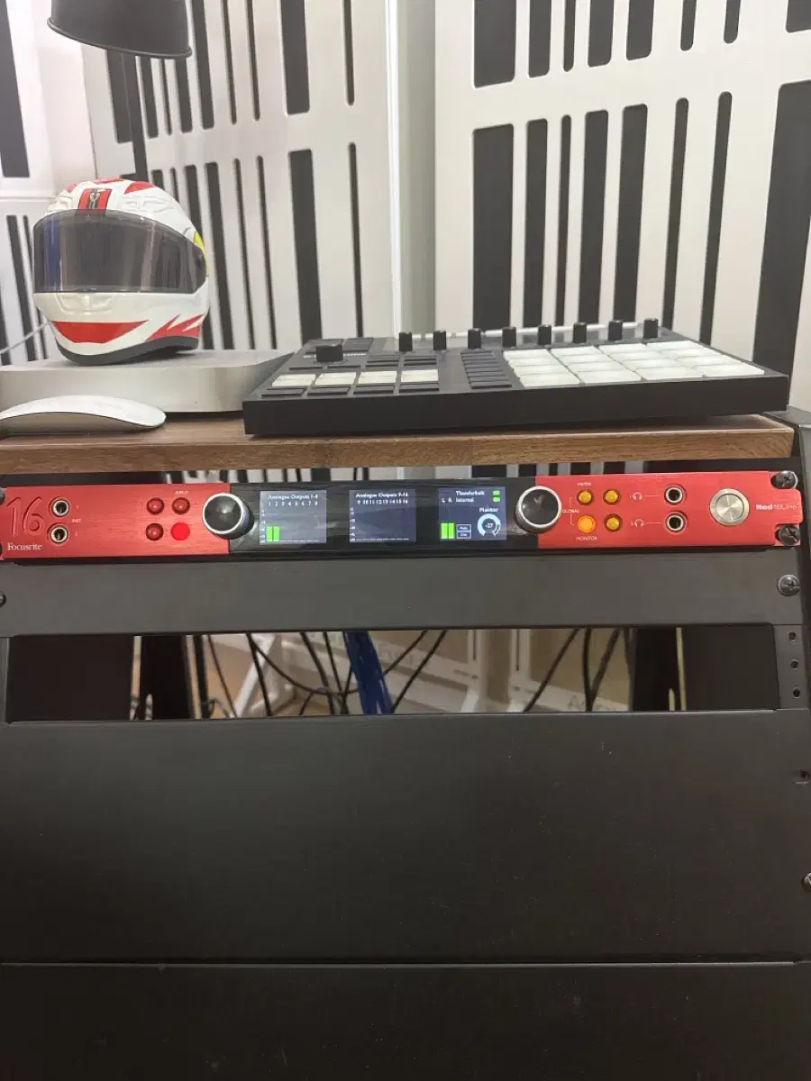 Focusrite Red16Line 팝니다